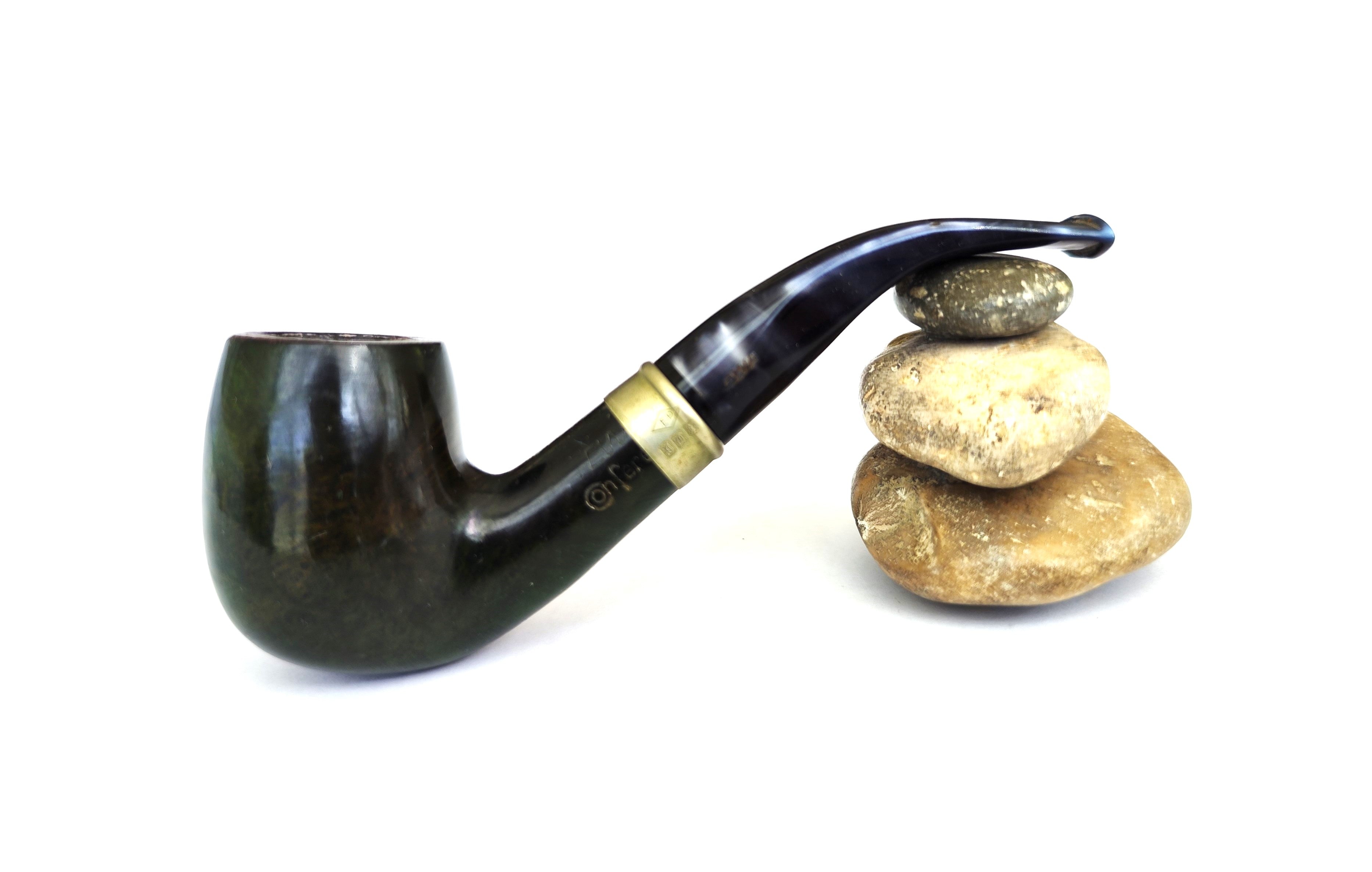 EWA Conference Bruyère St. Claude – Racing Green Bent Billiard Estate Pipe
