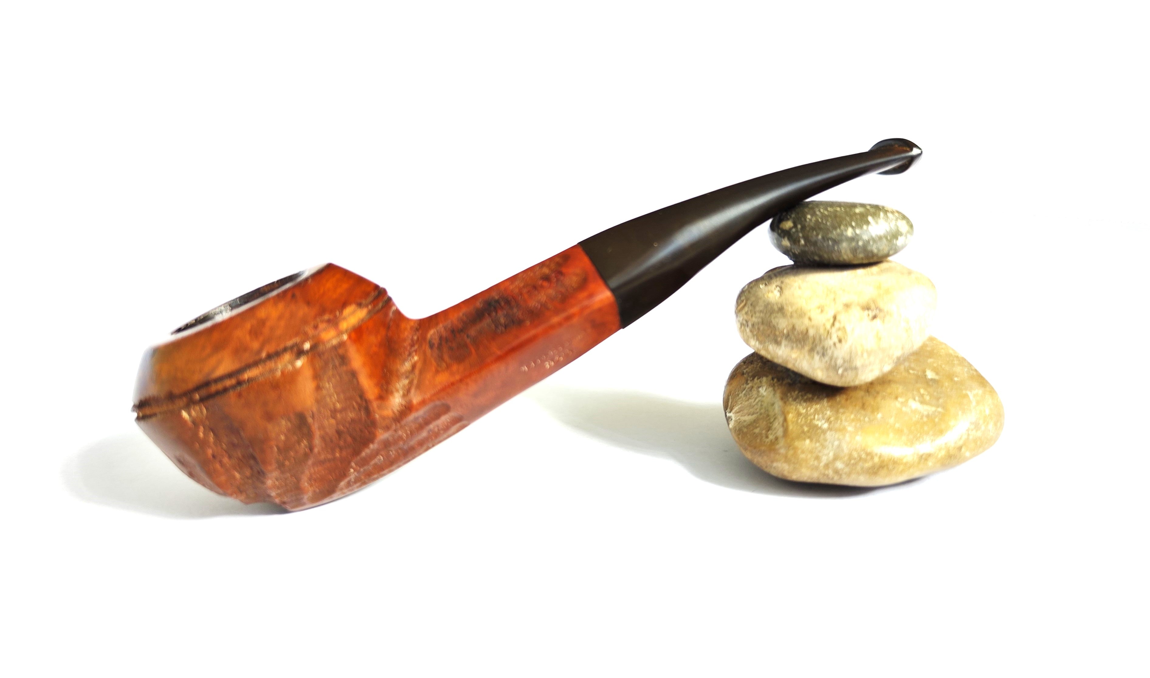 Whitehall Jumbos – Rough Rustic Bent Bulldog Estate Pipe