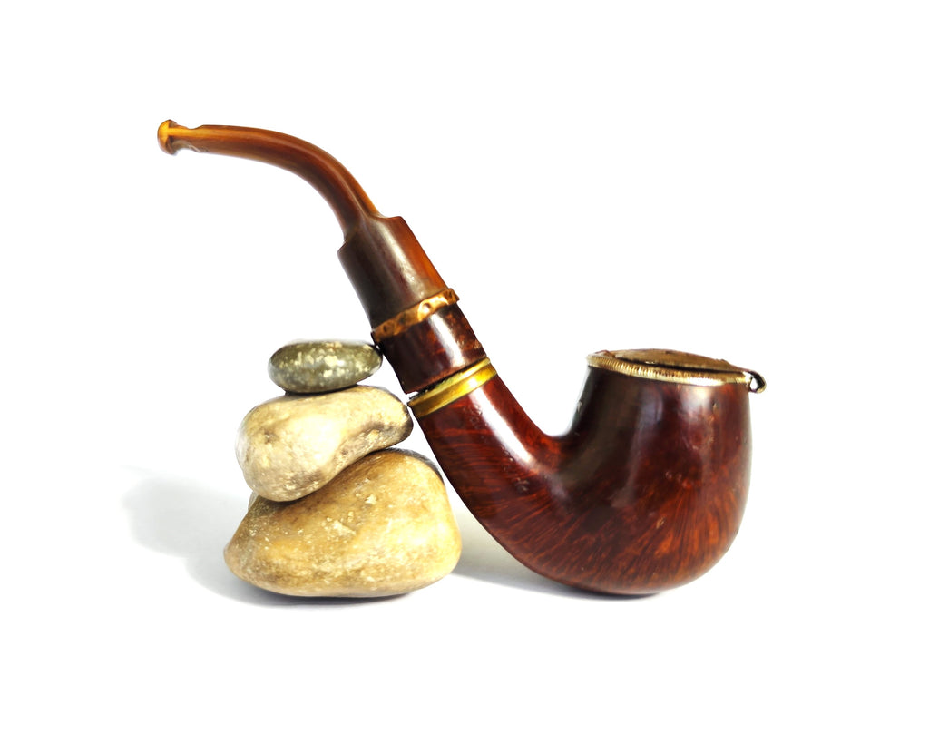 Bayle Val d’Isere (704) – Heritage Horn & Cherrywood Bent Billiard Estate Pipe
