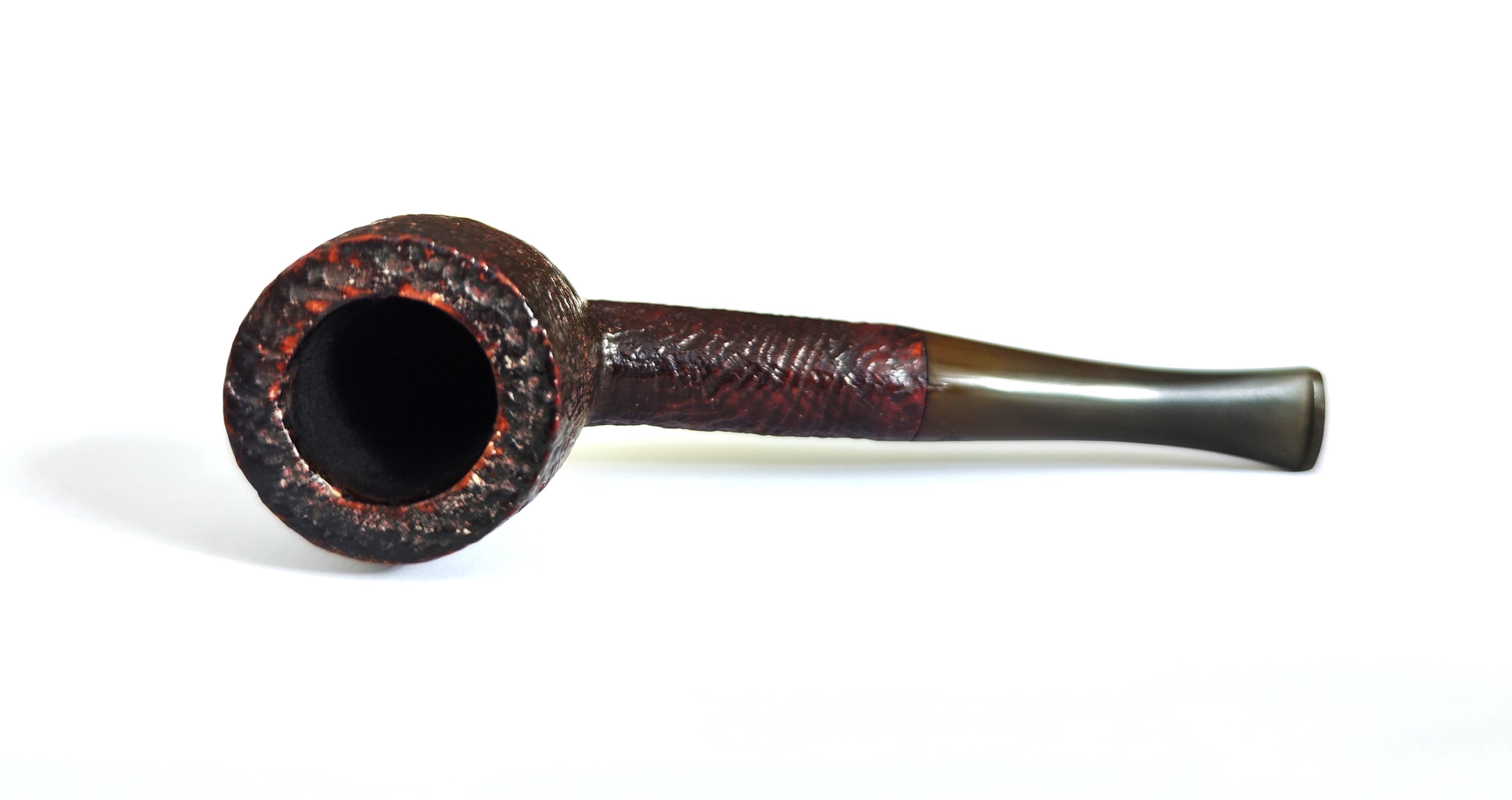 Harcourt Made in England (A1444) | Sandblast Stout Billiard Estate Pipe