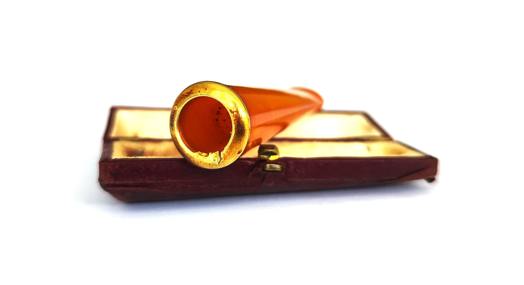Vintage Amber & 18K Gold Cigar Holder – "Ambre Pur"