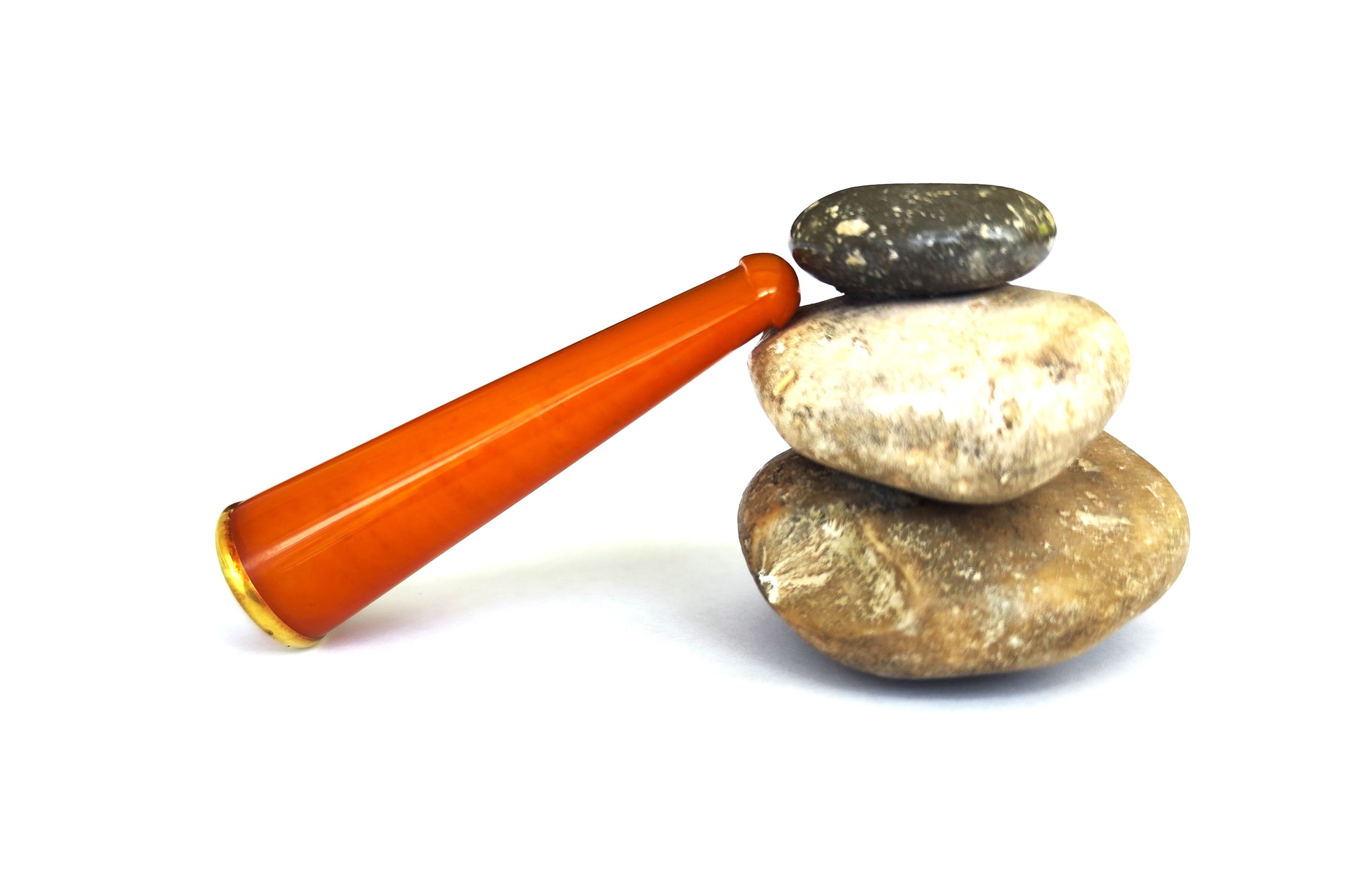 Vintage Amber & 18K Gold Cigar Holder – "Ambre Pur"