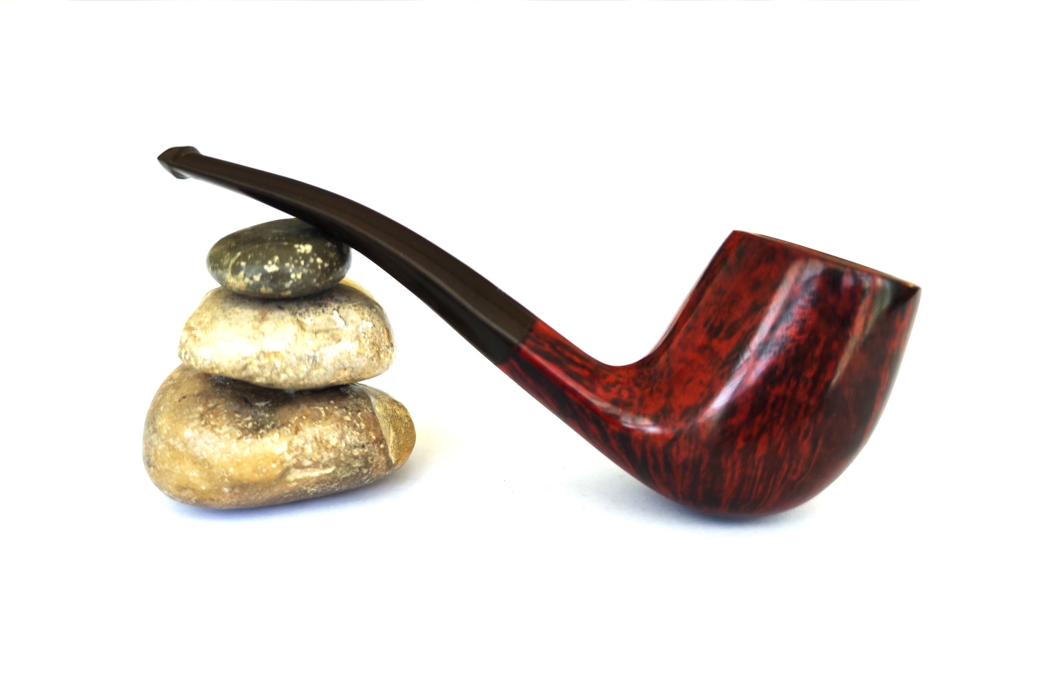 Butz-Choquin "Maître Pipier" - High-Grade Hand-Cut Canted Bent Egg Estate Pipe