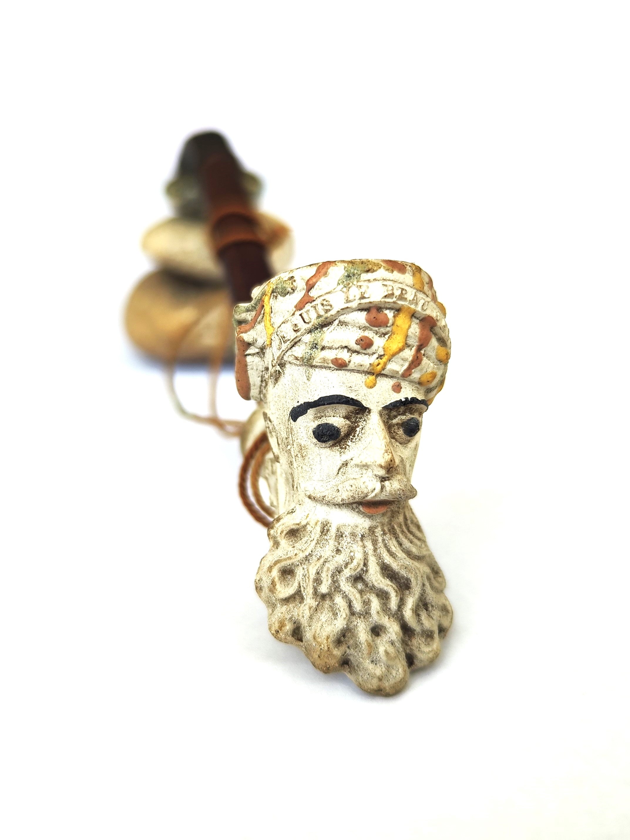 Vintage French L. Fiolet "Je Suis Le Beau Jacob" Clay Pipe – Circa 19th Century