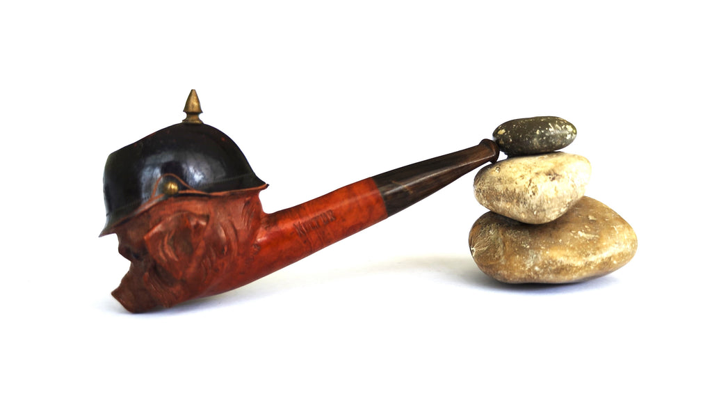 WWI French Anti-German Satirical Figural Pipe – Kaiser Wilhelm II Caricature as a Pig with Pickelhaube, Unsmoked Horn Stem