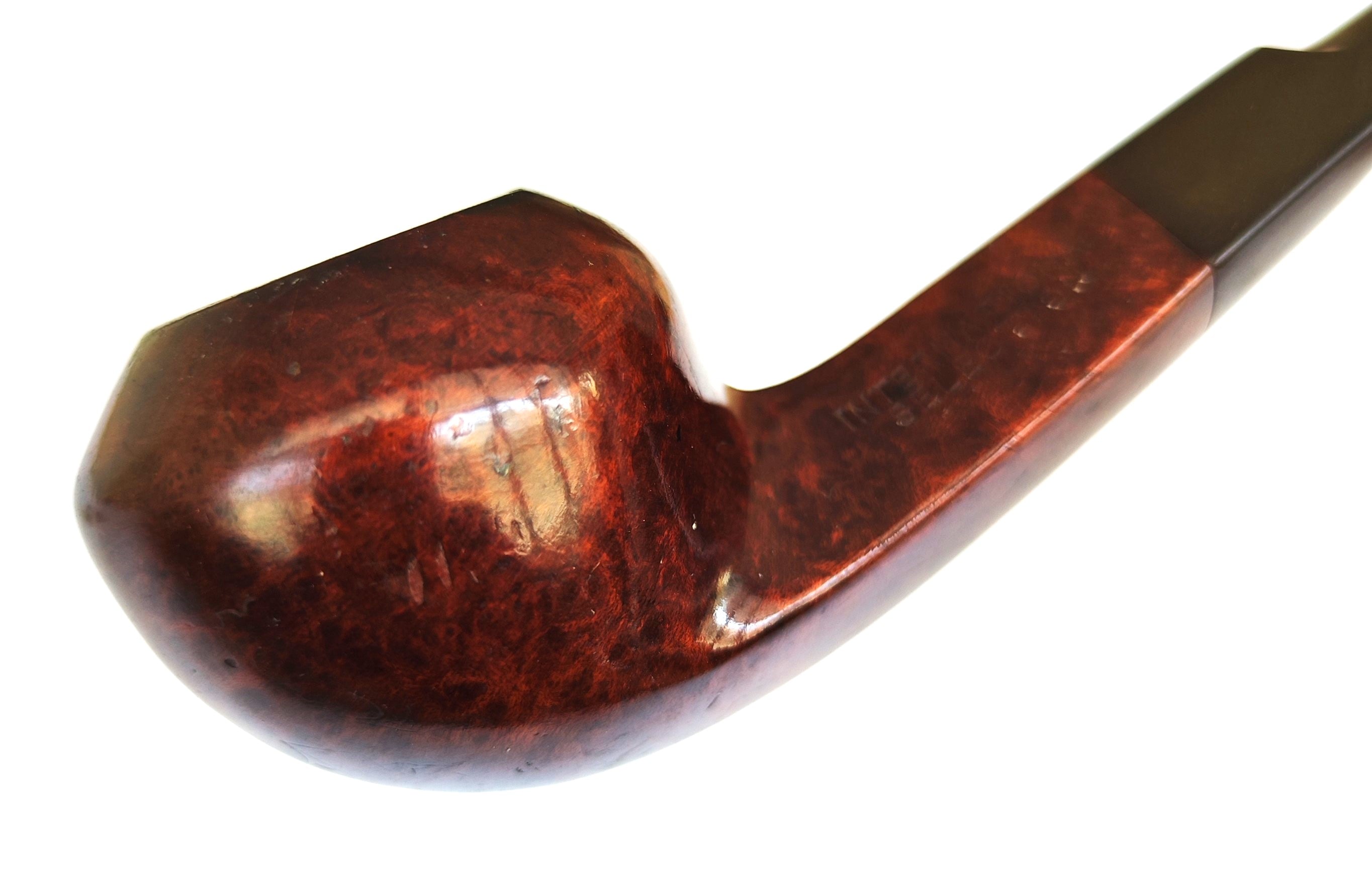 International Selection – Bent Bulldog Estate Pipe (by Charatan's)