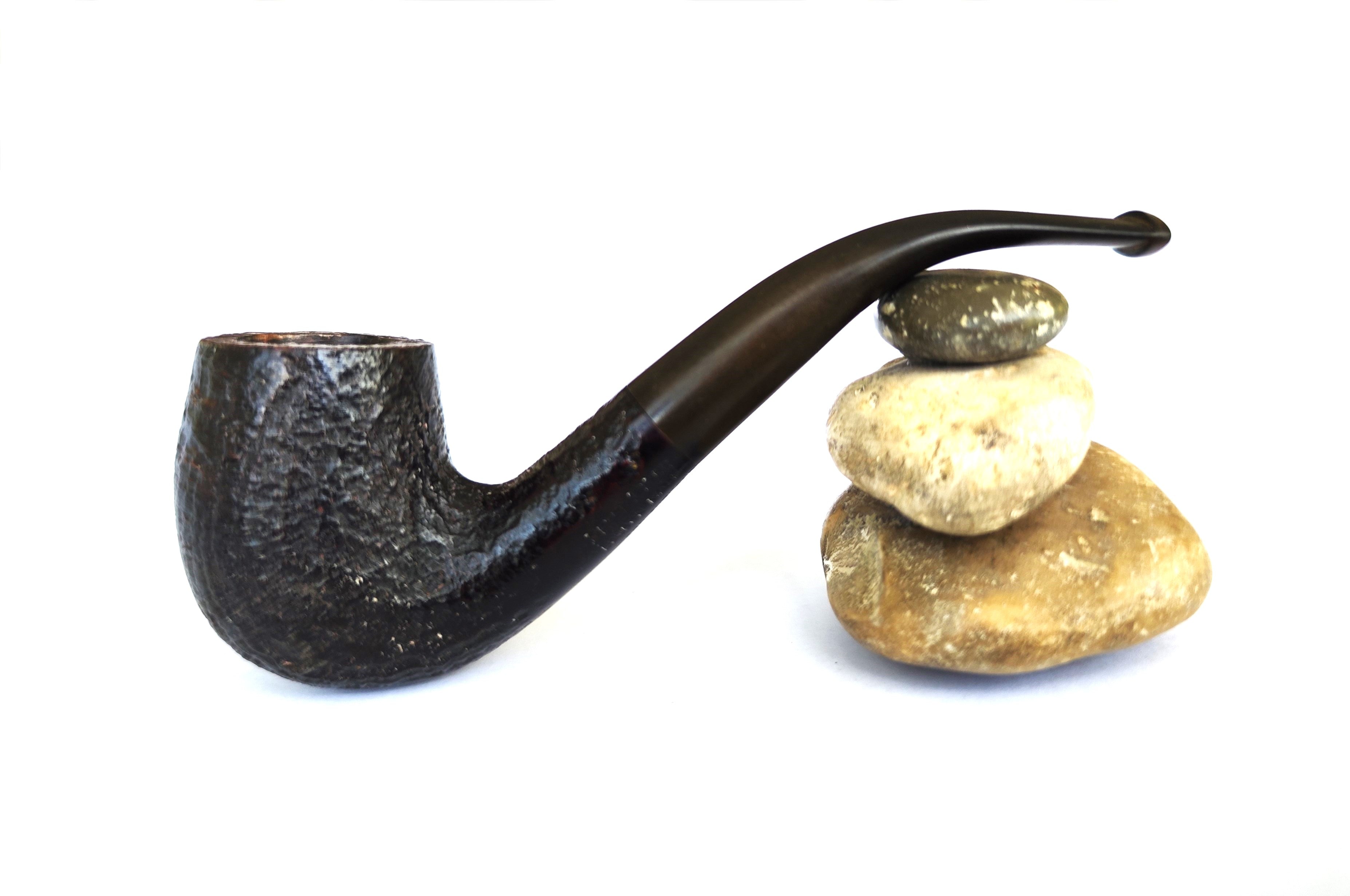 Peter Piper (by GBD) London England – Sandblast Bent Billiard Estate Pipe