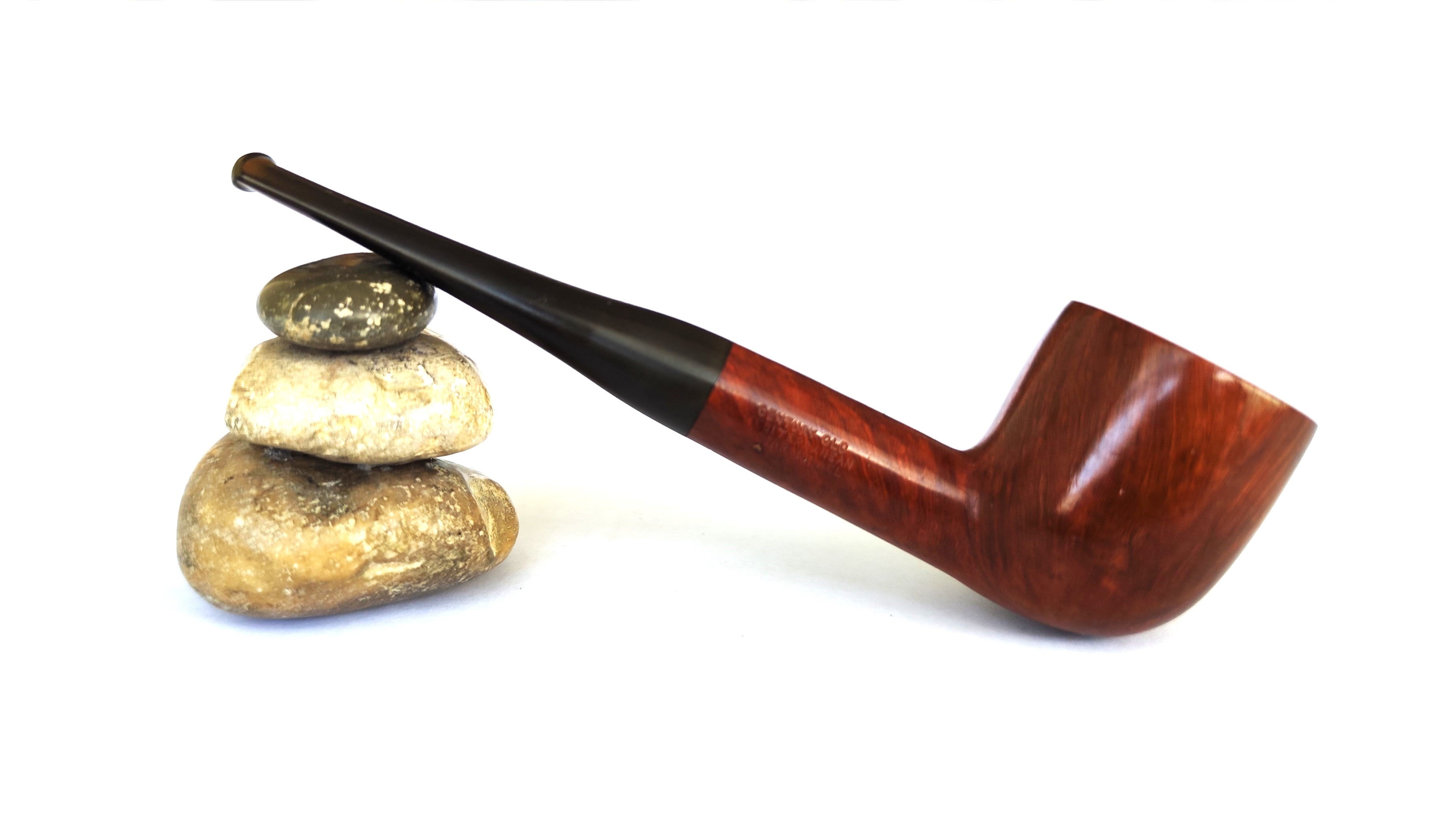 Shalom De Luxe – Century Old Mediterranean Briar Pot Estate Pipe