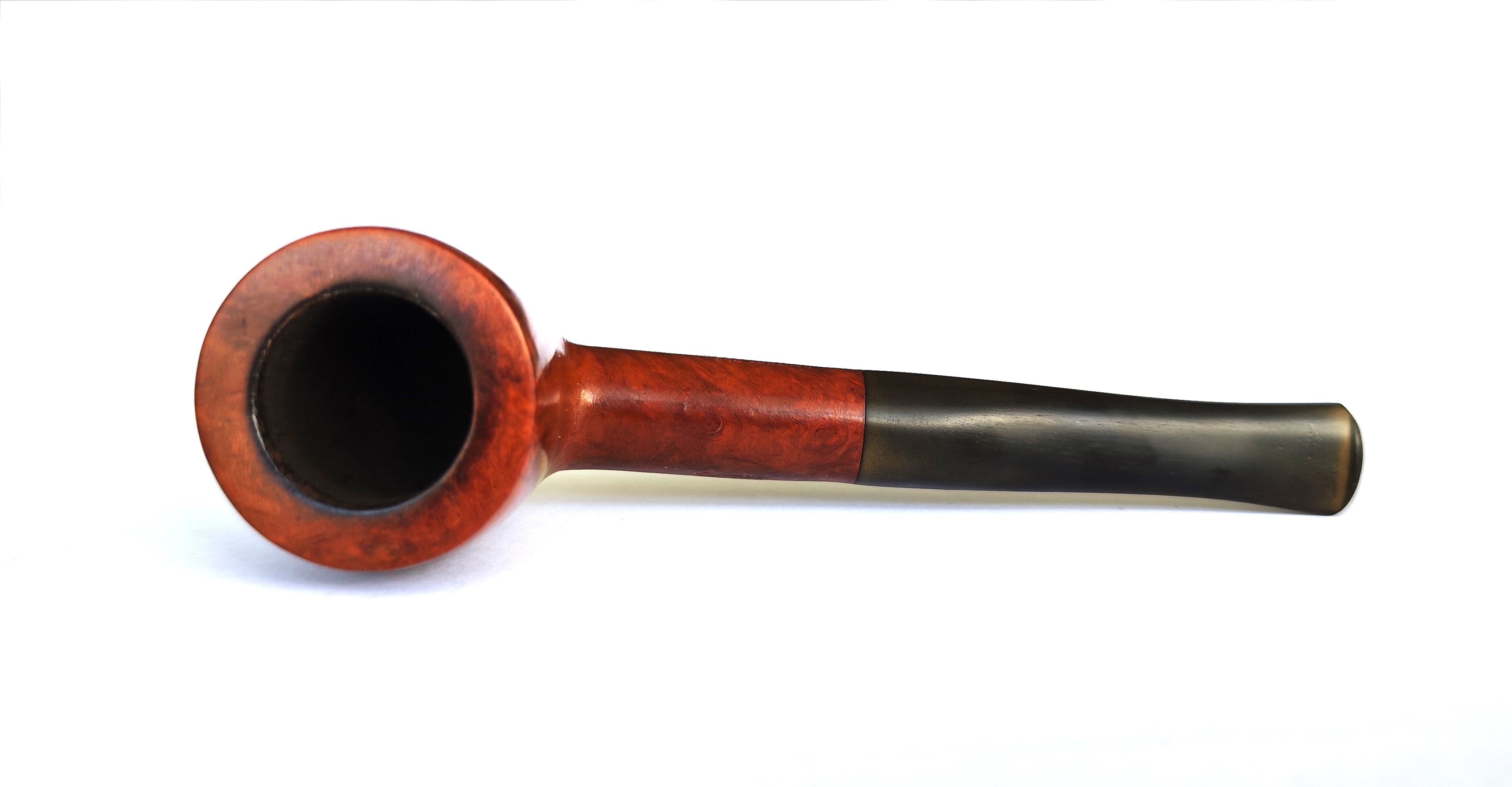Shalom De Luxe – Century Old Mediterranean Briar Pot Estate Pipe