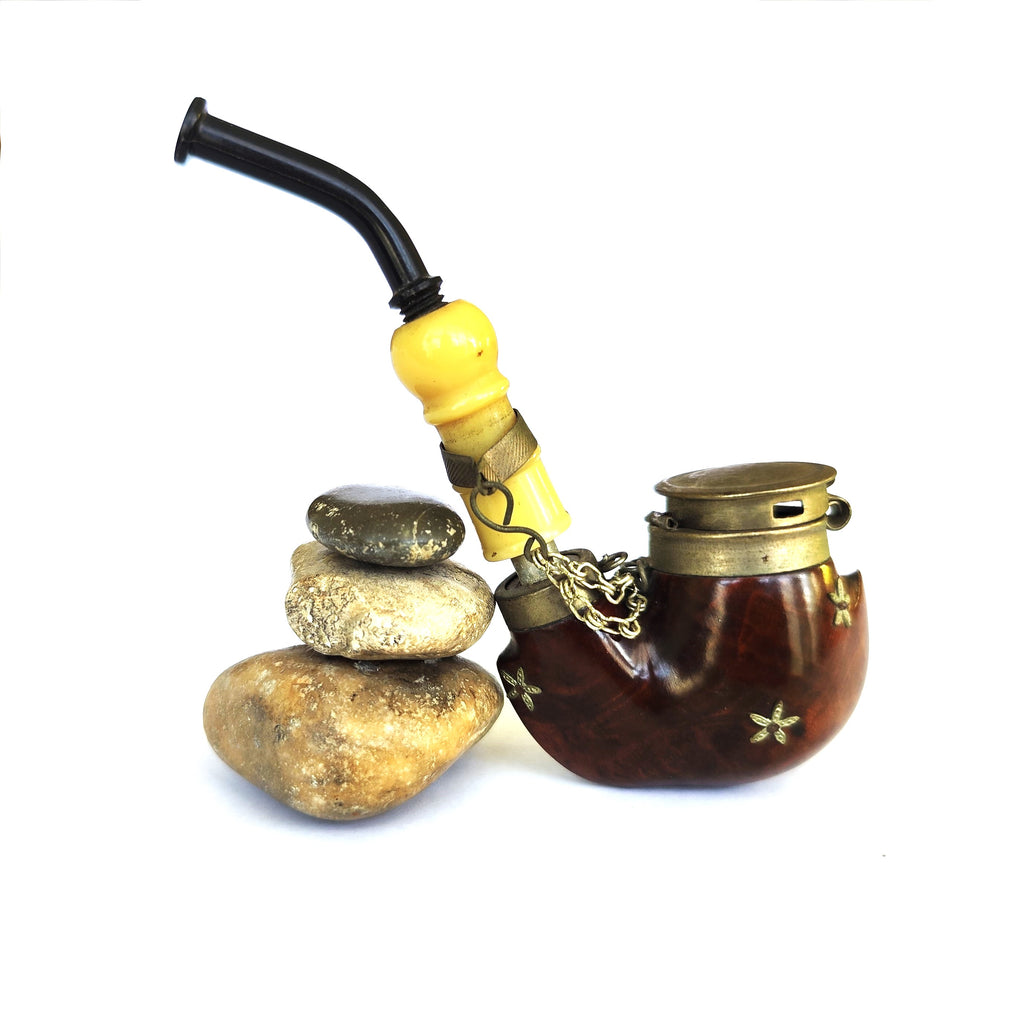 Vintage Bruyere Garantie Tyrolean Hunter Estate Pipe with Wind Cap