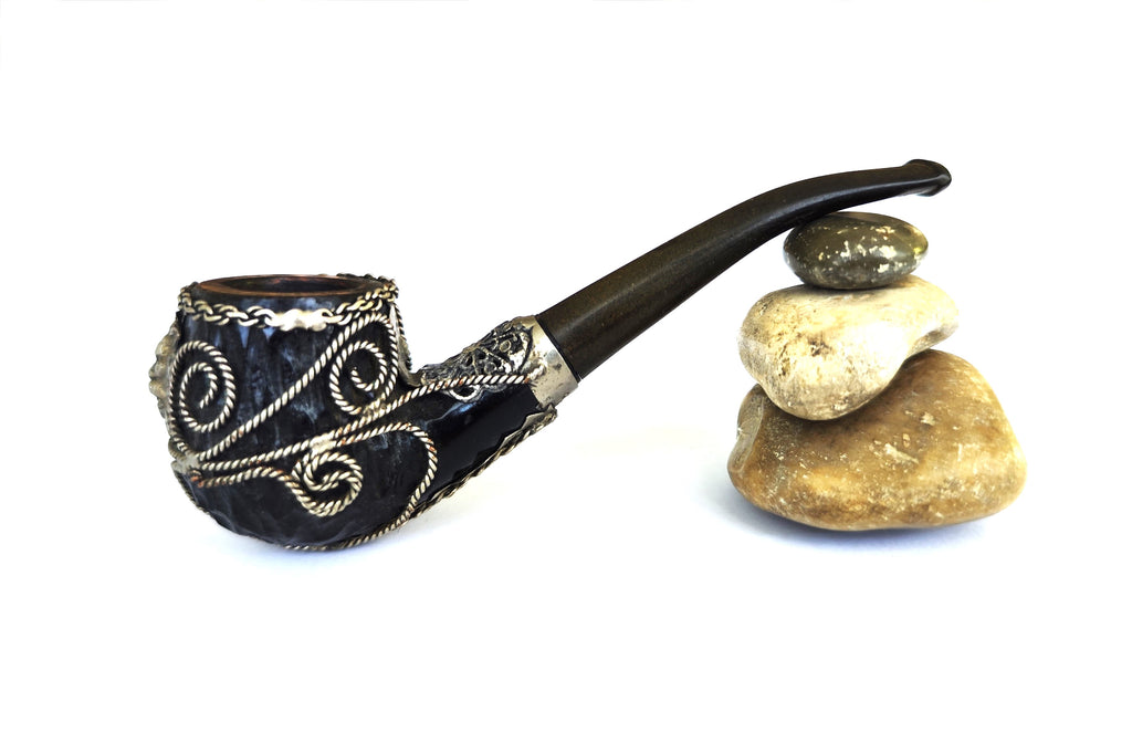 Real Briar Estate Pipe – Metal Filigree Lion Head (Bent Billiard)