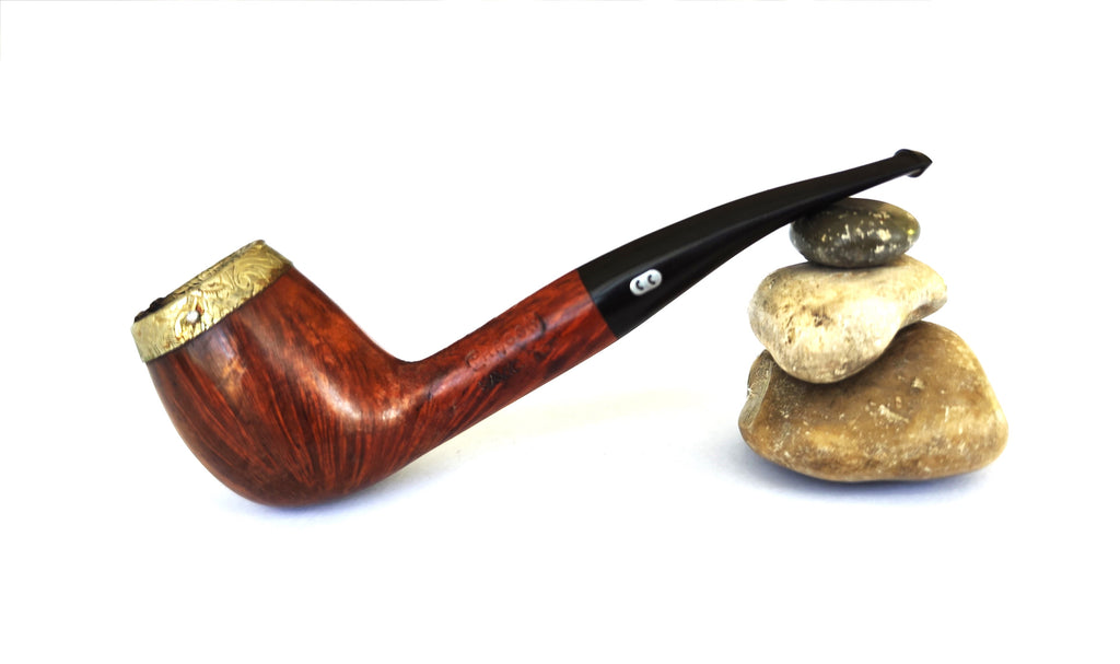 Chacom Navigator (861) – Slightly Bent Egg Estate Pipe
